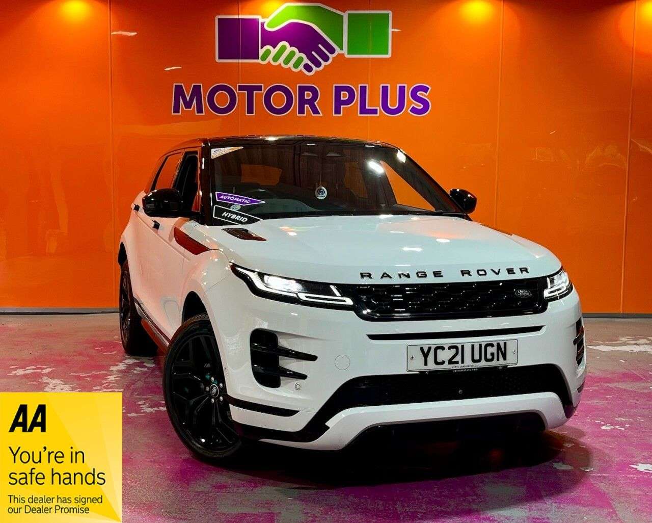 A 2021 LAND ROVER RANGE ROVER EVOQUE 1.5 P300e 12.2kWh R-Dynamic SE SUV 5dr Petrol Plug-in Hybrid Auto 4WD Euro A 2021 LAND ROVER RANGE ROVER EVOQUE 1.5 P300e 12.2kWh R-Dynamic SE SUV 5dr Petrol Plug-in Hybrid Auto 4WD Euro