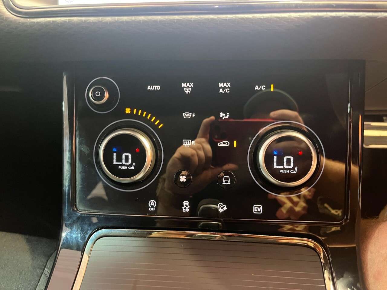 2023 LAND ROVER RANGE ROVER EVOQUE 2023 LAND ROVER RANGE ROVER EVOQUE