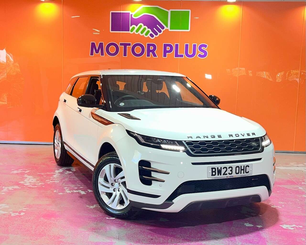 A 2023 LAND ROVER RANGE ROVER EVOQUE 1.5 P300e 12.2kWh R-Dynamic S SUV 5dr Petrol Plug-in Hybrid Auto 4WD Euro 6 A 2023 LAND ROVER RANGE ROVER EVOQUE 1.5 P300e 12.2kWh R-Dynamic S SUV 5dr Petrol Plug-in Hybrid Auto 4WD Euro 6
