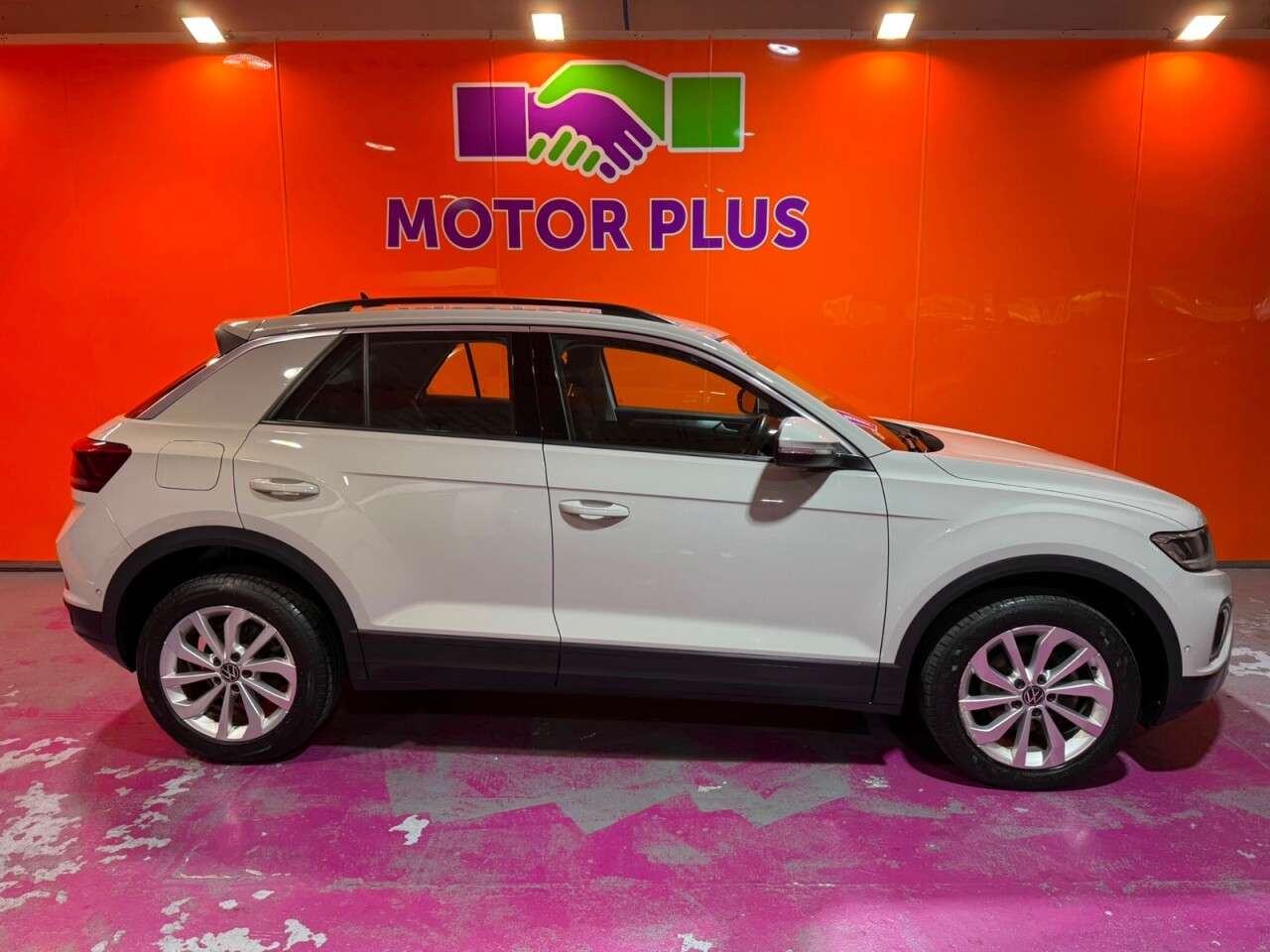 2023 VOLKSWAGEN T-ROC 2023 VOLKSWAGEN T-ROC