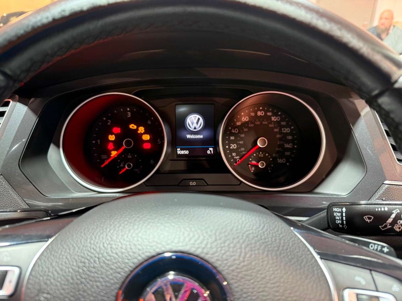 2017 VOLKSWAGEN TIGUAN 2017 VOLKSWAGEN TIGUAN