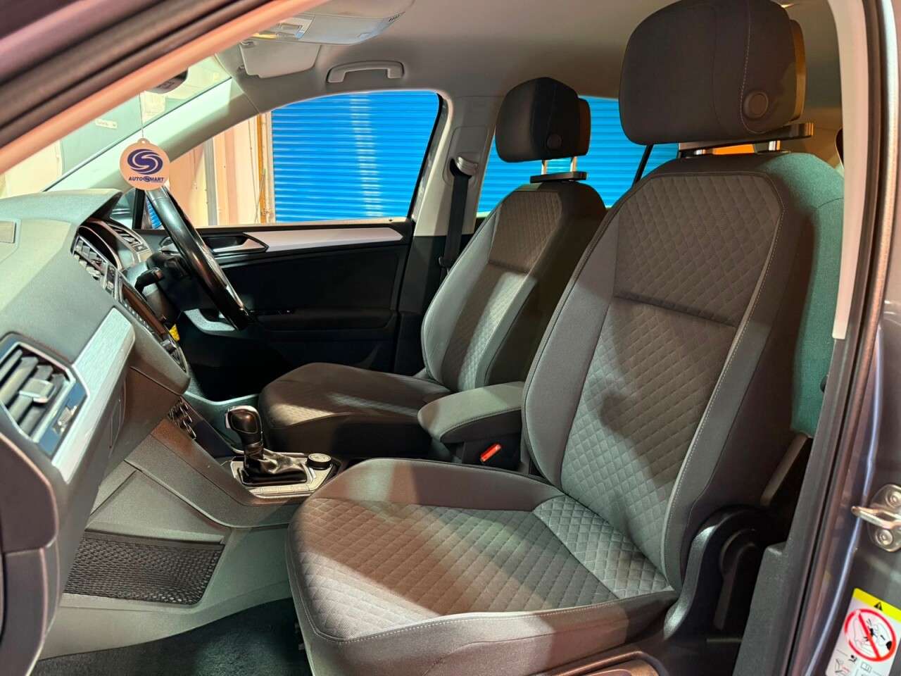 2017 VOLKSWAGEN TIGUAN 2017 VOLKSWAGEN TIGUAN