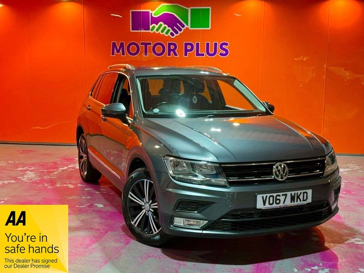 A 2017 VOLKSWAGEN TIGUAN 2.0 TDI SE Navigation SUV 5dr Diesel DSG 4Motion Euro 6 (s/s) (150 ps) Visi A 2017 VOLKSWAGEN TIGUAN 2.0 TDI SE Navigation SUV 5dr Diesel DSG 4Motion Euro 6 (s/s) (150 ps) Visi
