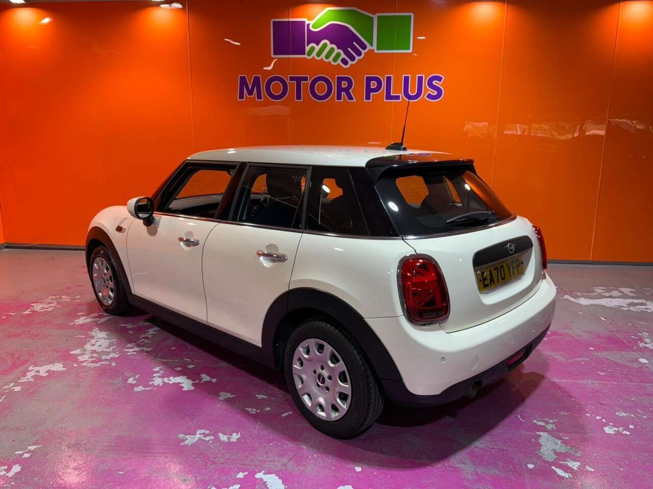 A 2020 MINI HATCH 1.5 One Classic Hatchback 5dr Petrol Steptronic Euro 6 (s/s) (102 ps) Visit A 2020 MINI HATCH 1.5 One Classic Hatchback 5dr Petrol Steptronic Euro 6 (s/s) (102 ps) Visit
