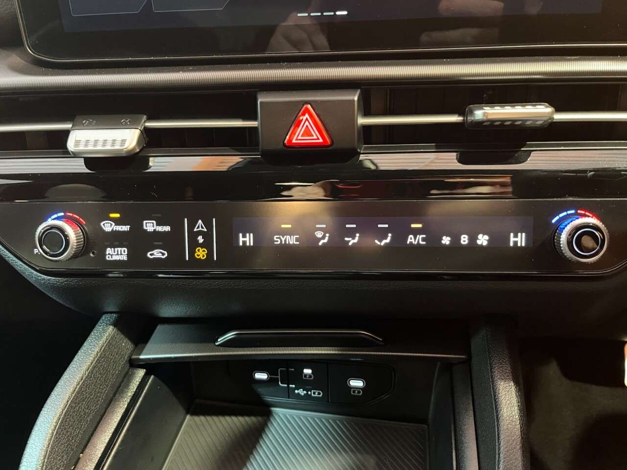 2025 KIA SPORTAGE 2025 KIA SPORTAGE