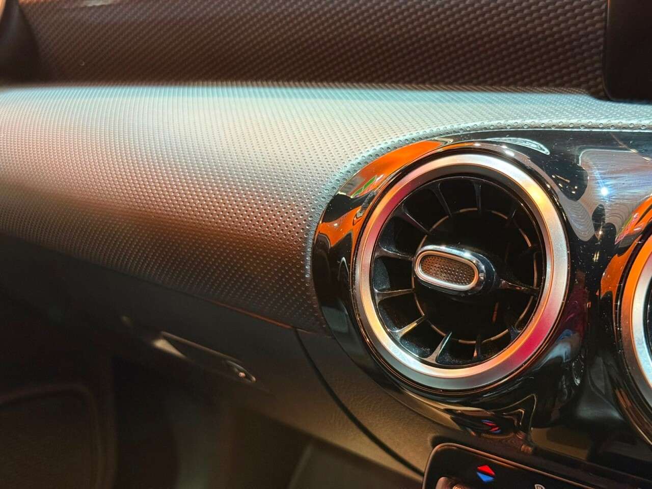 2019 MERCEDES-BENZ A CLASS 2019 MERCEDES-BENZ A CLASS