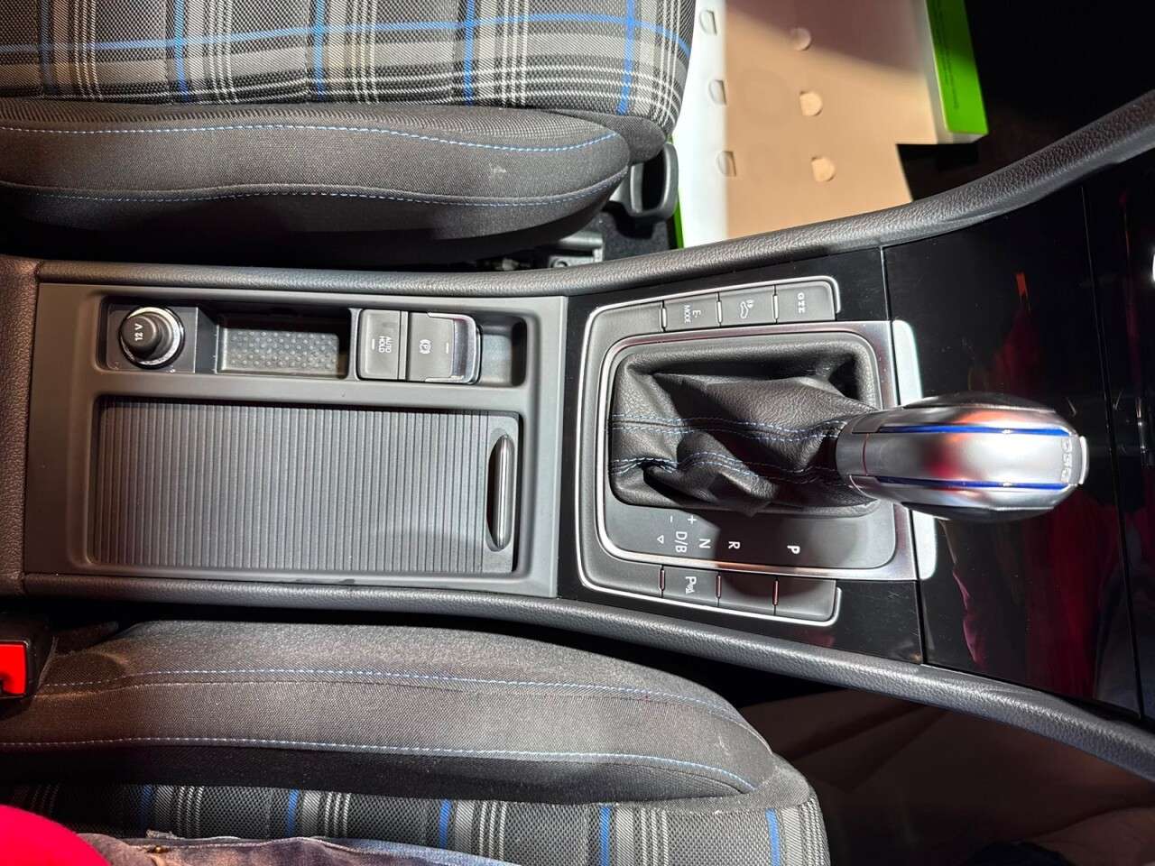 2018 VOLKSWAGEN GOLF 2018 VOLKSWAGEN GOLF