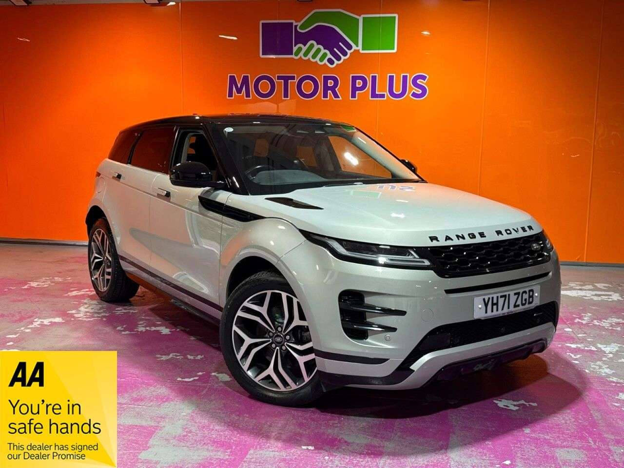 A 2021 LAND ROVER RANGE ROVER EVOQUE 1.5 P300e 12.2kWh R-Dynamic HSE SUV 5dr Petrol Plug-in Hybrid Auto 4WD Euro A 2021 LAND ROVER RANGE ROVER EVOQUE 1.5 P300e 12.2kWh R-Dynamic HSE SUV 5dr Petrol Plug-in Hybrid Auto 4WD Euro