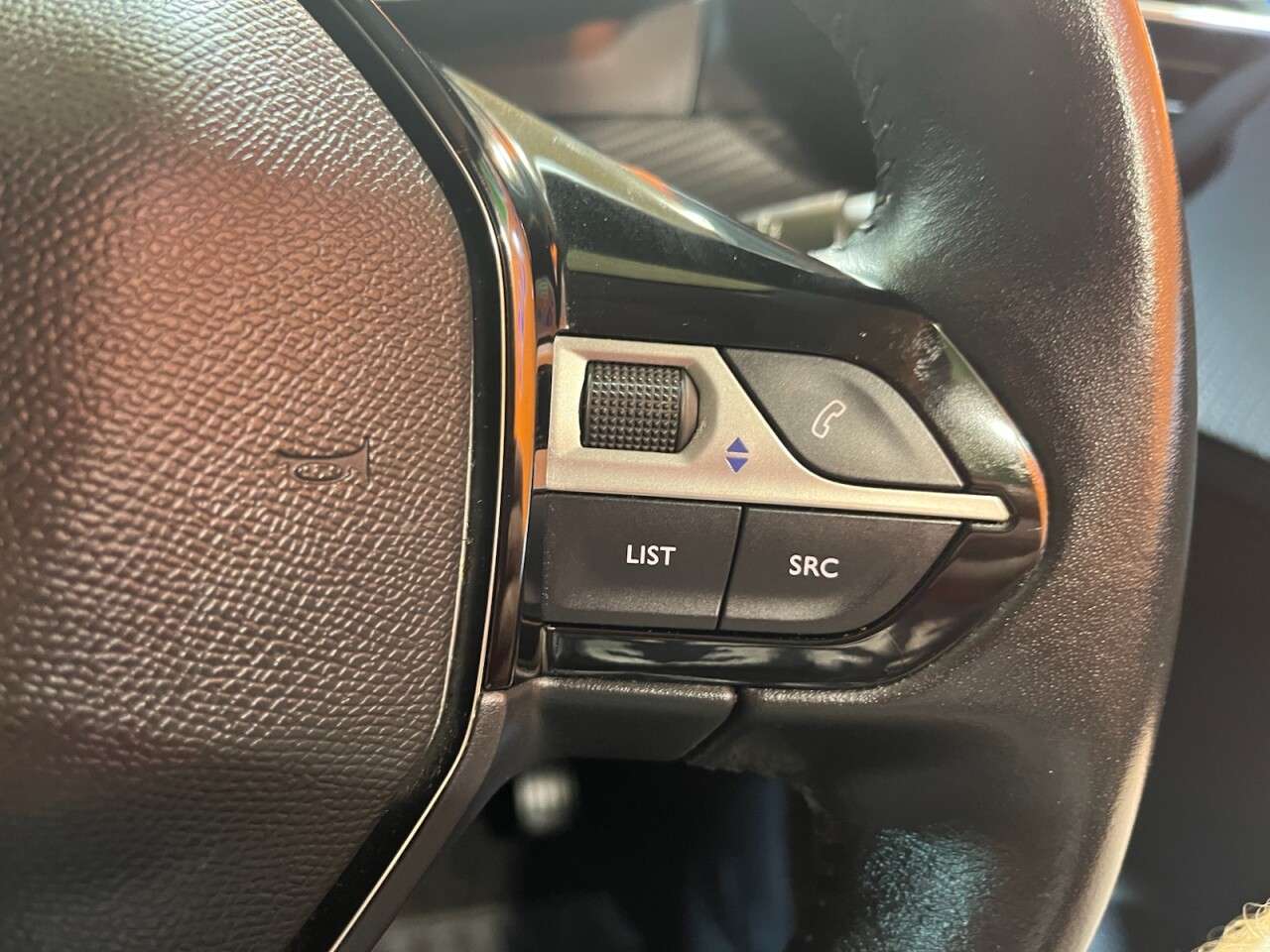 2020 PEUGEOT 208 2020 PEUGEOT 208
