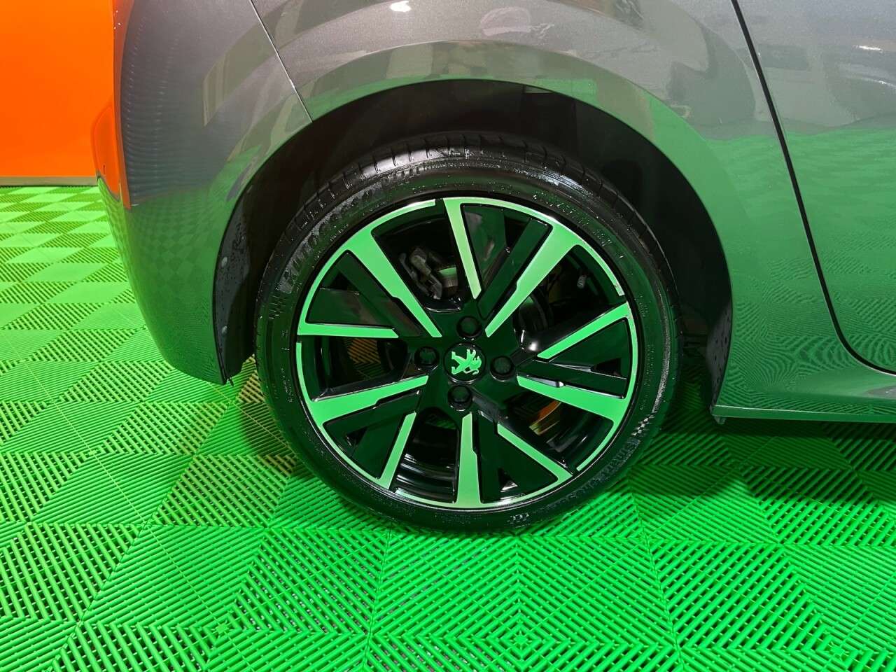 2020 PEUGEOT 208 2020 PEUGEOT 208
