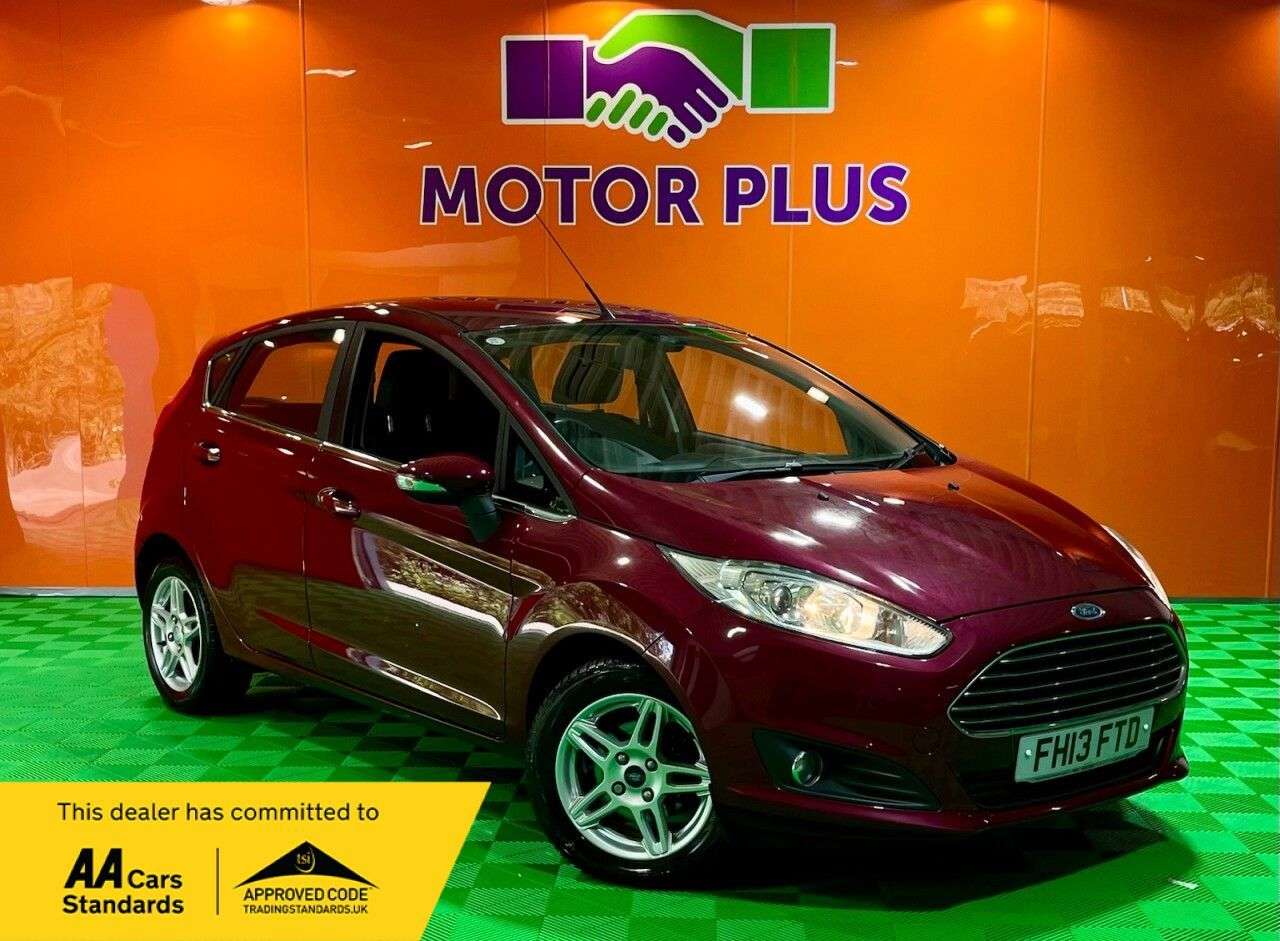 A 2013 FORD FIESTA 1.6 Zetec Hatchback 5dr Petrol Powershift Euro 5 (105 ps) Visit Over 400 Ca A 2013 FORD FIESTA 1.6 Zetec Hatchback 5dr Petrol Powershift Euro 5 (105 ps) Visit Over 400 Ca