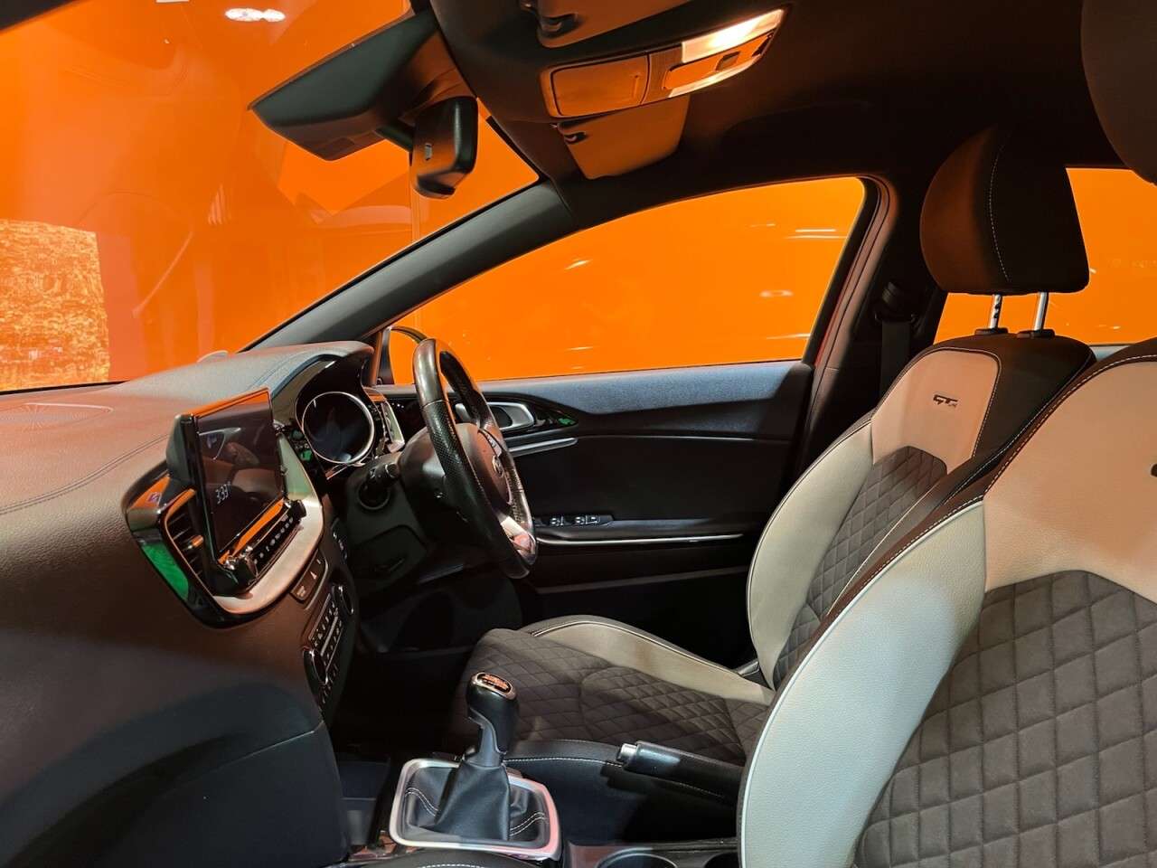 2021 KIA CEED 2021 KIA CEED