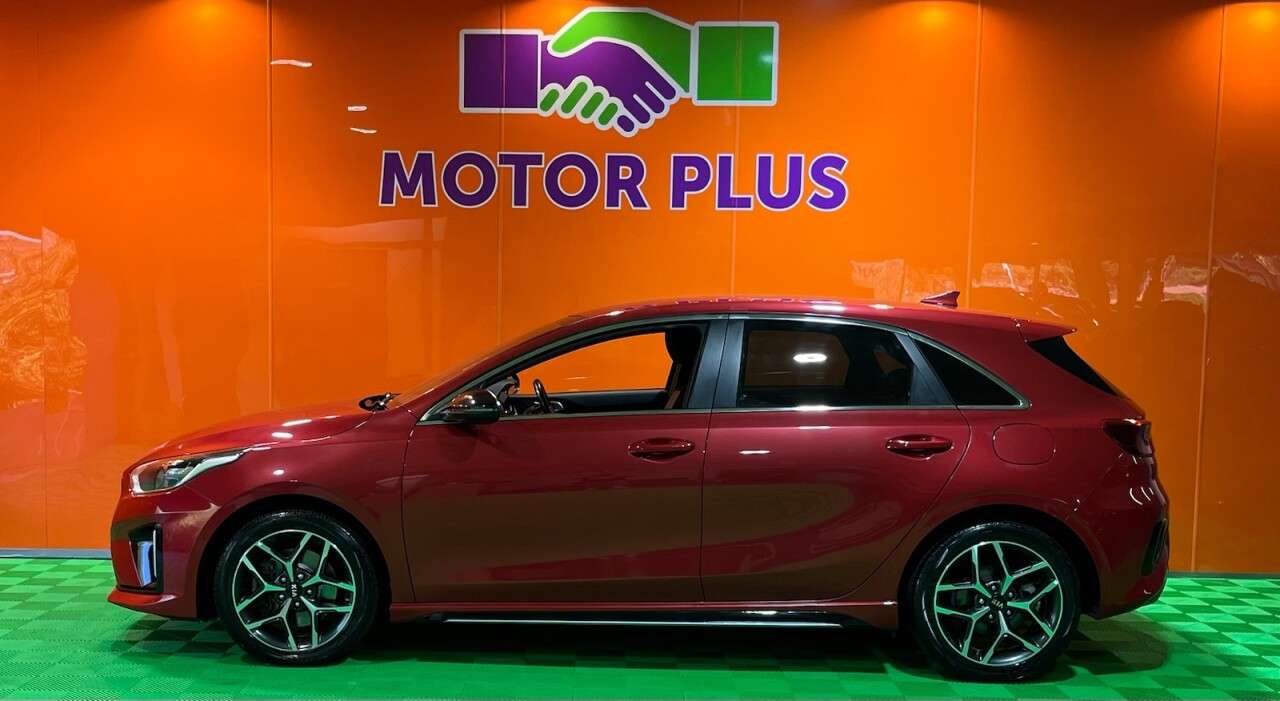 A 2021 KIA CEED 1.0 T-GDi GT-Line Hatchback 5dr Petrol Manual Euro 6 (s/s) (118 bhp) Visit A 2021 KIA CEED 1.0 T-GDi GT-Line Hatchback 5dr Petrol Manual Euro 6 (s/s) (118 bhp) Visit