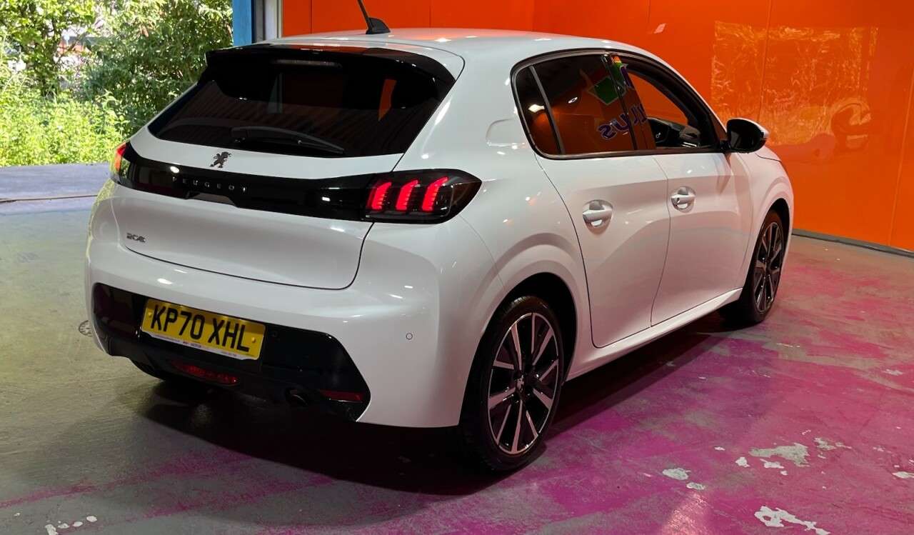 2020 PEUGEOT 208 2020 PEUGEOT 208
