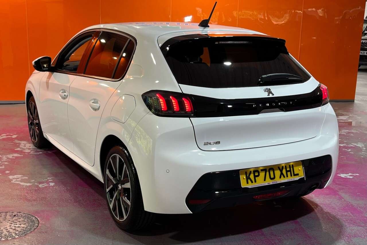 A 2020 PEUGEOT 208 PURETECH ALLURE PREMIUM S/S A 2020 PEUGEOT 208 PURETECH ALLURE PREMIUM S/S