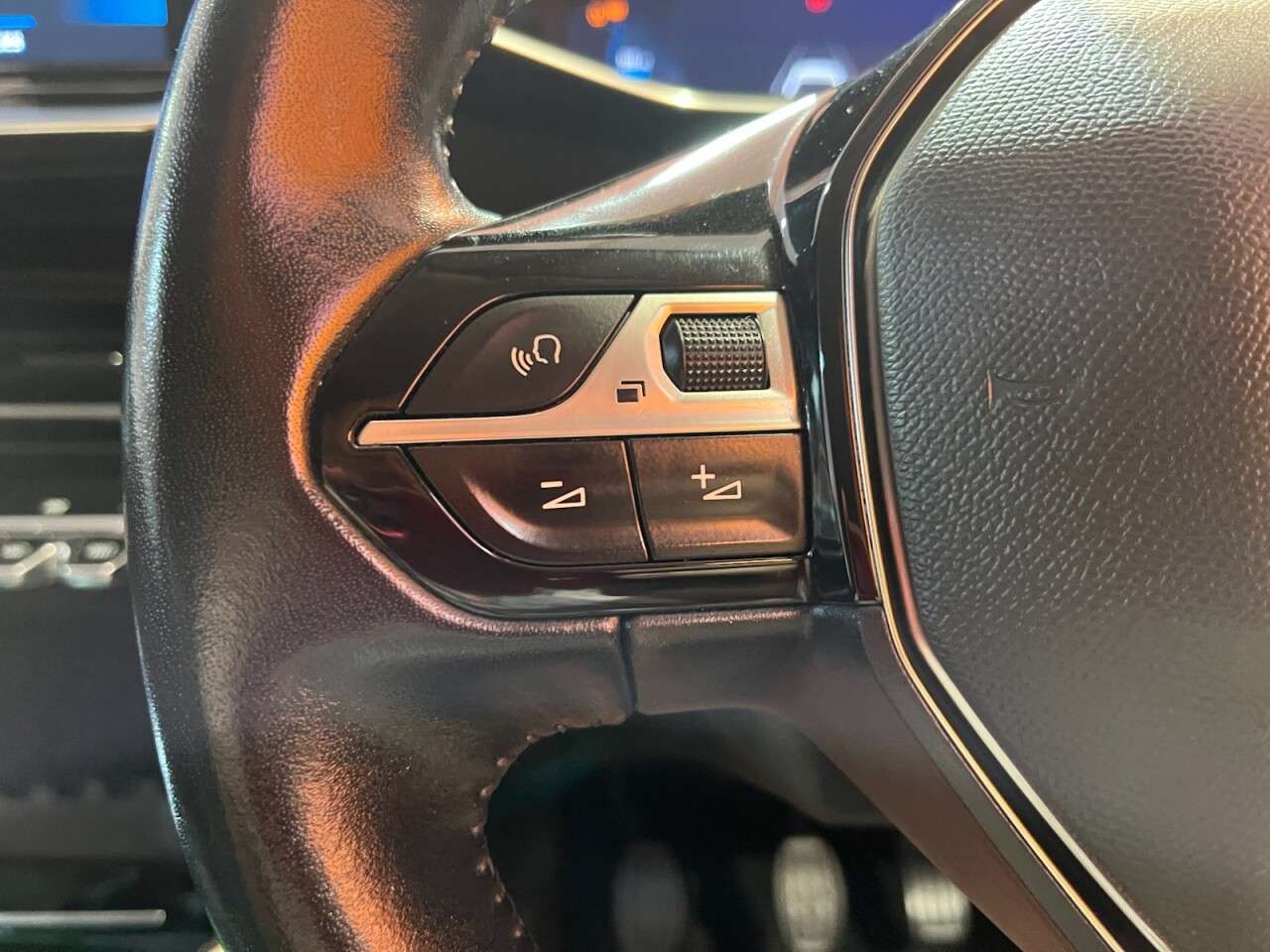 2020 PEUGEOT 208 2020 PEUGEOT 208