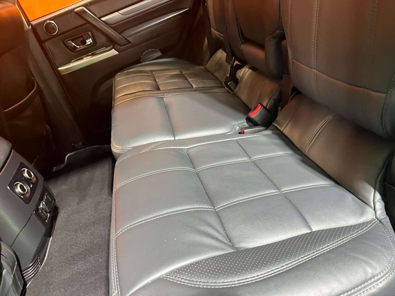2017 MITSUBISHI SHOGUN 2017 MITSUBISHI SHOGUN