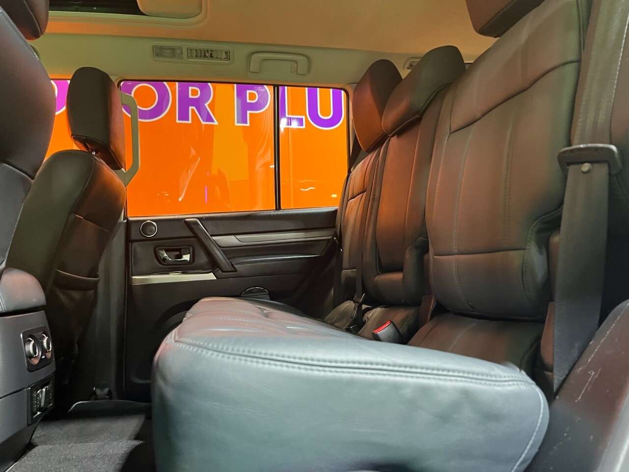2017 MITSUBISHI SHOGUN 2017 MITSUBISHI SHOGUN