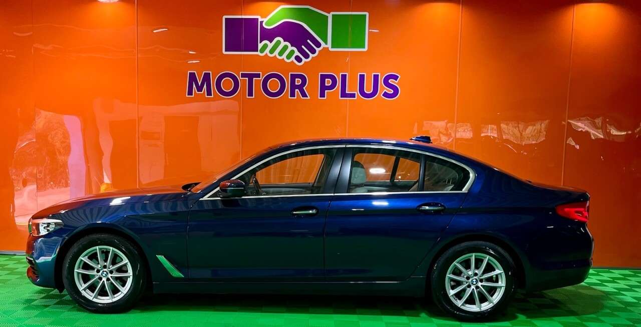 A 2018 BMW 5 SERIES 2.0 520d SE Saloon 4dr Diesel Auto Euro 6 (s/s) (190 ps) Visit Over 400 Car A 2018 BMW 5 SERIES 2.0 520d SE Saloon 4dr Diesel Auto Euro 6 (s/s) (190 ps) Visit Over 400 Car