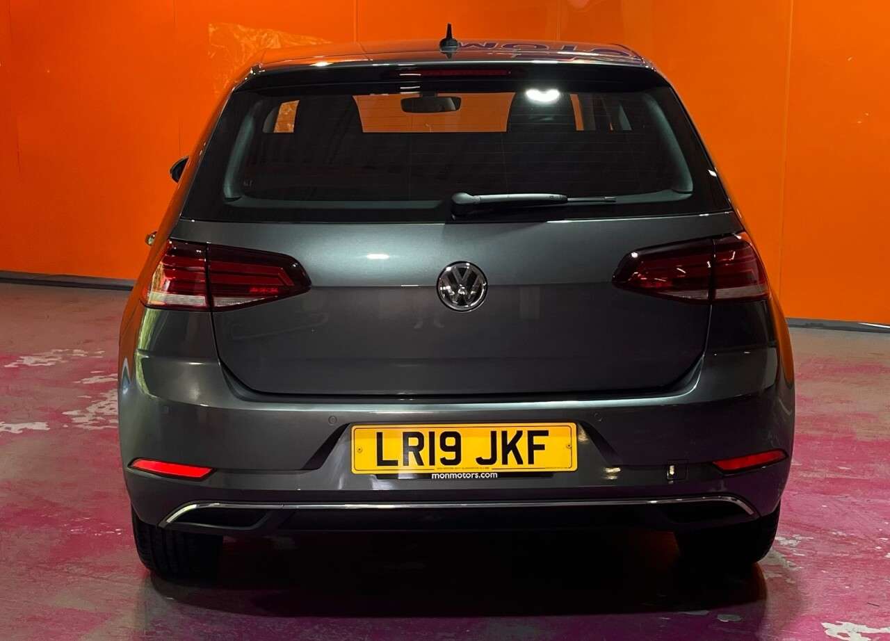 2019 VOLKSWAGEN GOLF 2019 VOLKSWAGEN GOLF