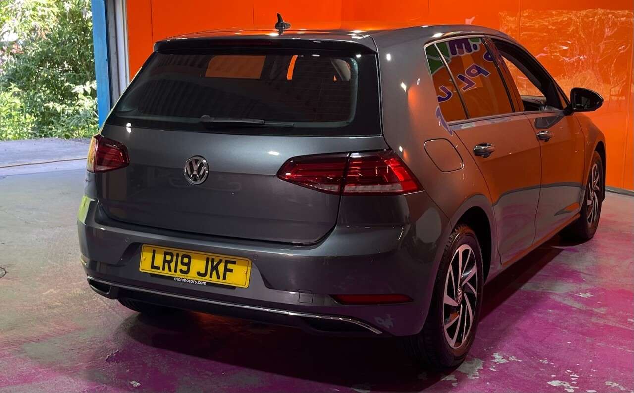 2019 VOLKSWAGEN GOLF 2019 VOLKSWAGEN GOLF