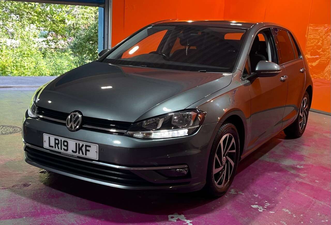2019 VOLKSWAGEN GOLF 2019 VOLKSWAGEN GOLF