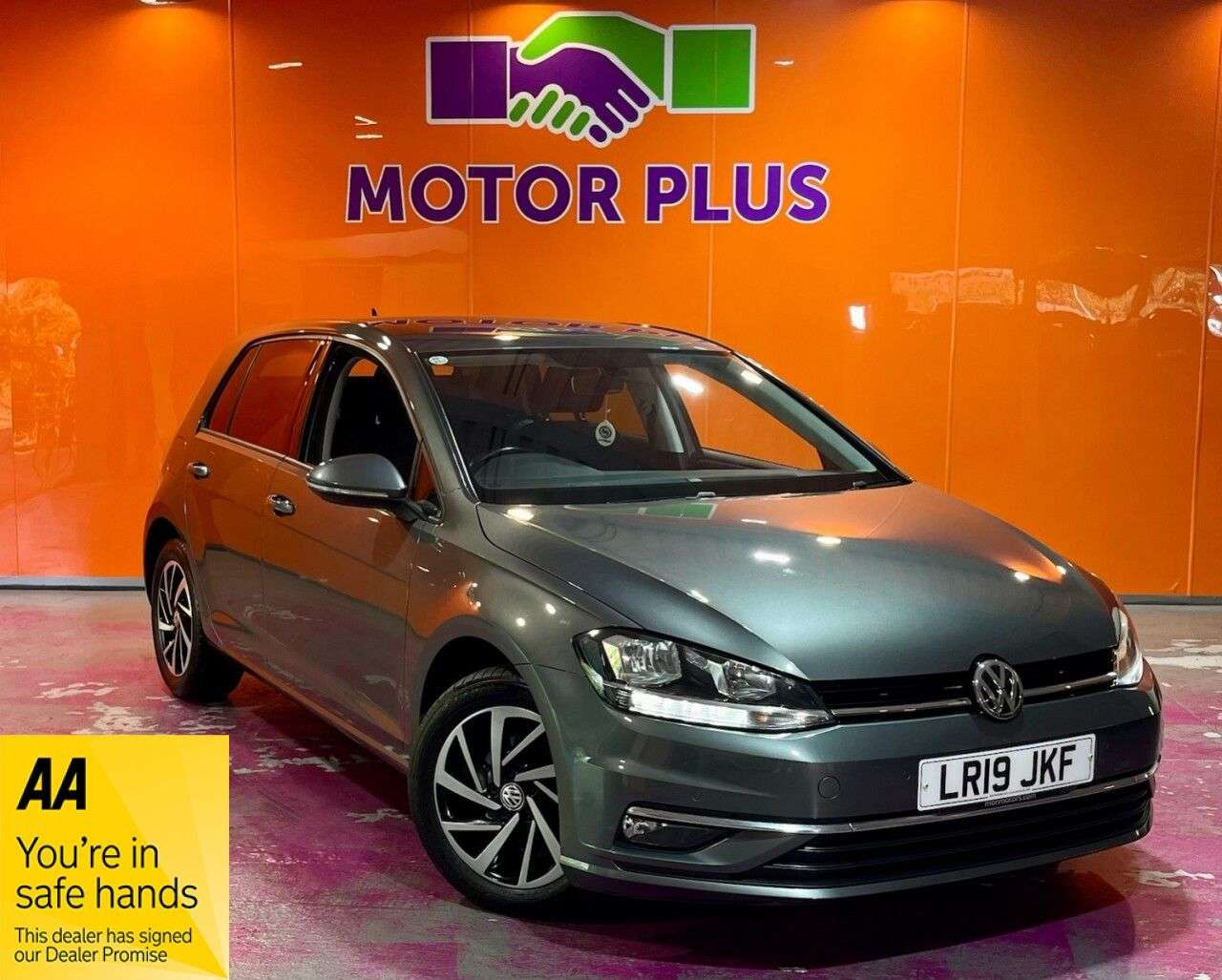 A 2019 VOLKSWAGEN GOLF 1.5 TSI EVO Match Hatchback 5dr Petrol DSG Euro 6 (s/s) (150 ps) Visit Over A 2019 VOLKSWAGEN GOLF 1.5 TSI EVO Match Hatchback 5dr Petrol DSG Euro 6 (s/s) (150 ps) Visit Over