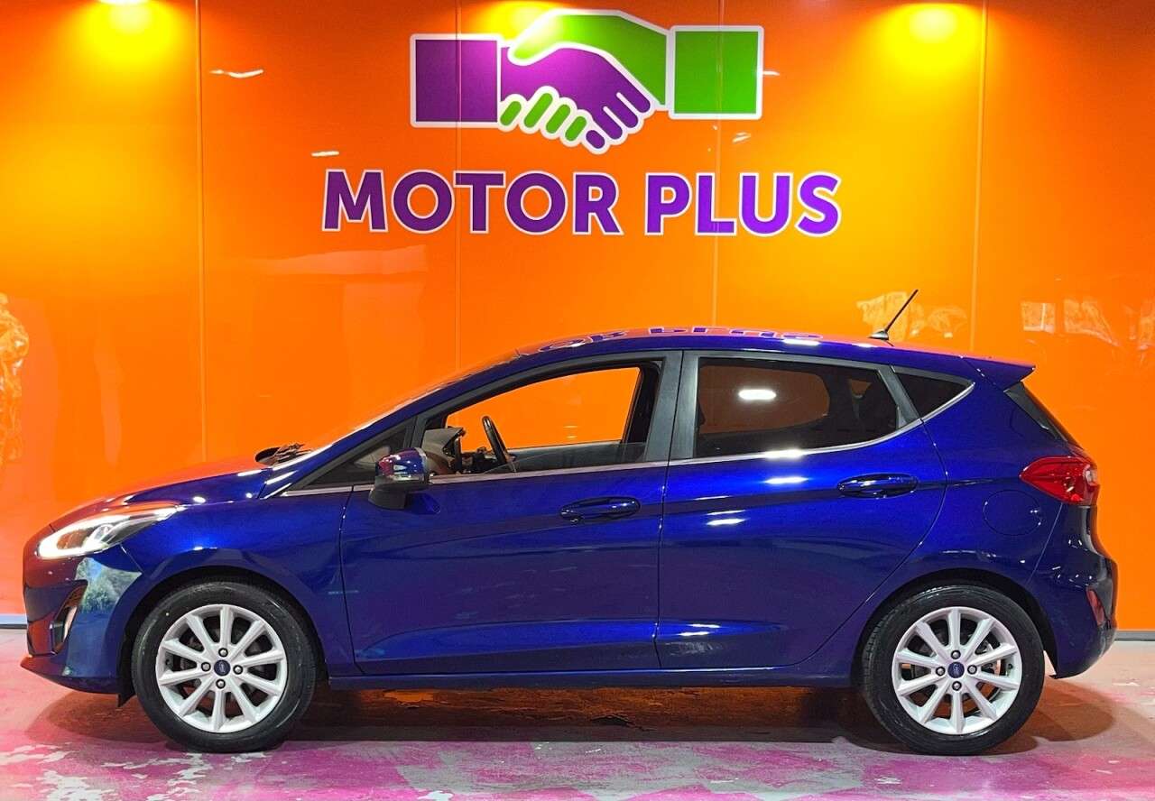 A 2018 FORD FIESTA 1.0T EcoBoost Titanium Hatchback 5dr Petrol Manual Euro 6 (s/s) (125 ps) Vi A 2018 FORD FIESTA 1.0T EcoBoost Titanium Hatchback 5dr Petrol Manual Euro 6 (s/s) (125 ps) Vi