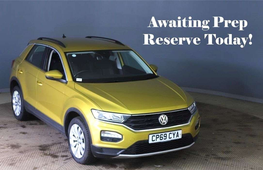 A 2019 VOLKSWAGEN T-ROC 1.5 TSI GPF EVO SE SUV 5dr Petrol DSG Euro 6 (s/s) (150 ps) Visit Over 400 A 2019 VOLKSWAGEN T-ROC 1.5 TSI GPF EVO SE SUV 5dr Petrol DSG Euro 6 (s/s) (150 ps) Visit Over 400