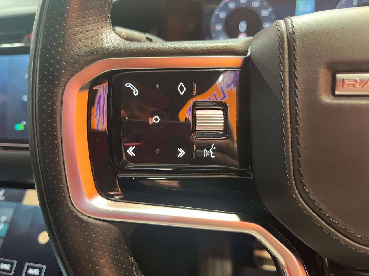 2023 LAND ROVER RANGE ROVER EVOQUE 2023 LAND ROVER RANGE ROVER EVOQUE