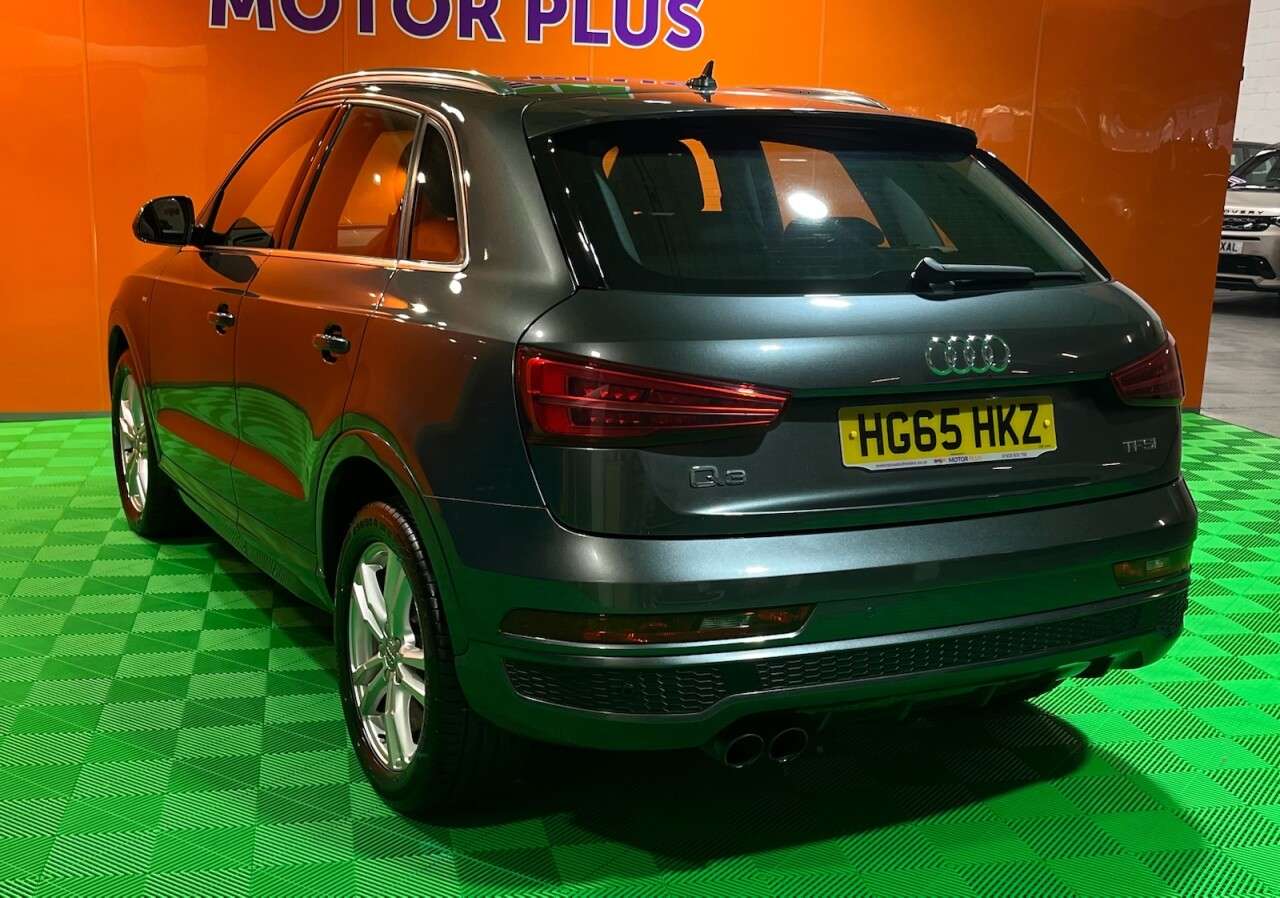 A 2015 AUDI Q3 1.4 TFSI CoD S line SUV 5dr Petrol S Tronic Euro 6 (s/s) (150 ps) Visit Ove A 2015 AUDI Q3 1.4 TFSI CoD S line SUV 5dr Petrol S Tronic Euro 6 (s/s) (150 ps) Visit Ove