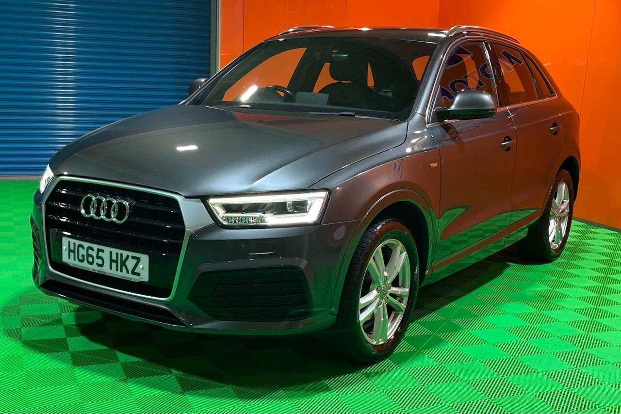 2015 AUDI Q3 2015 AUDI Q3