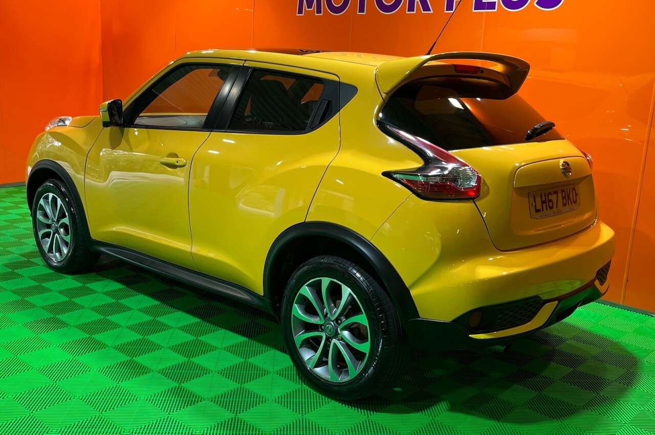 A 2017 NISSAN JUKE 1.2 DIG-T Tekna SUV 5dr Petrol Manual Euro 6 (s/s) (115 ps) Visit Over 400 A 2017 NISSAN JUKE 1.2 DIG-T Tekna SUV 5dr Petrol Manual Euro 6 (s/s) (115 ps) Visit Over 400