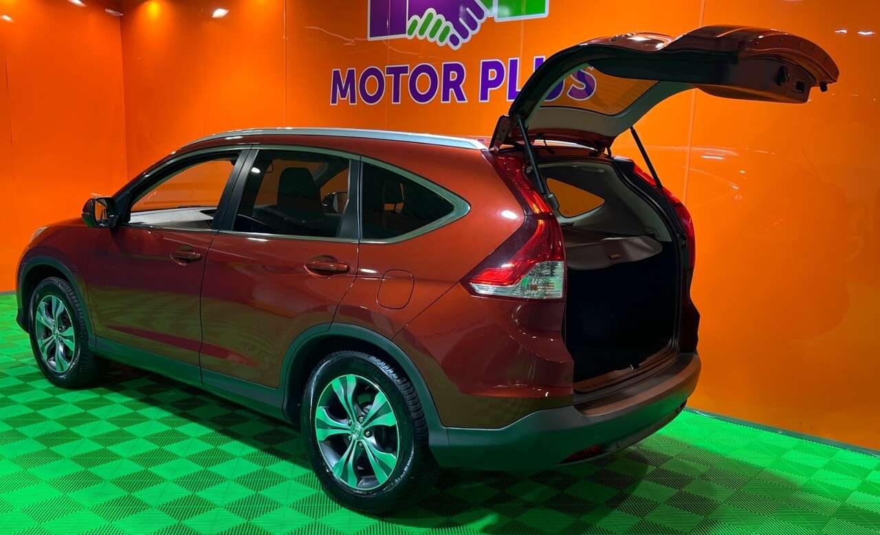 A 2015 HONDA CR-V 2.2 i-DTEC EX SUV 5dr Diesel Manual 4WD Euro 5 (s/s) (150 ps) Visit Over 40 A 2015 HONDA CR-V 2.2 i-DTEC EX SUV 5dr Diesel Manual 4WD Euro 5 (s/s) (150 ps) Visit Over 40