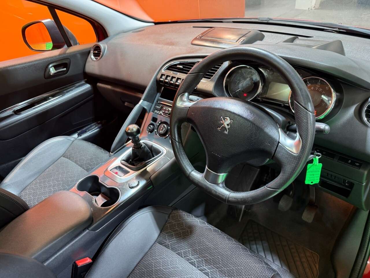 2015 PEUGEOT 3008 2015 PEUGEOT 3008