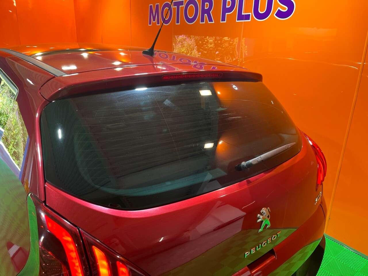 2015 PEUGEOT 3008 2015 PEUGEOT 3008