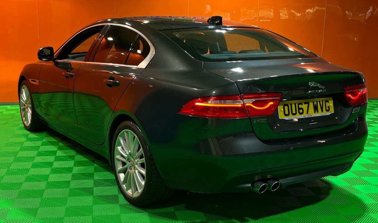 A 2017 JAGUAR XE 2.0d Portfolio Saloon 4dr Diesel Auto AWD Euro 6 (s/s) (180 ps) Visit Over A 2017 JAGUAR XE 2.0d Portfolio Saloon 4dr Diesel Auto AWD Euro 6 (s/s) (180 ps) Visit Over