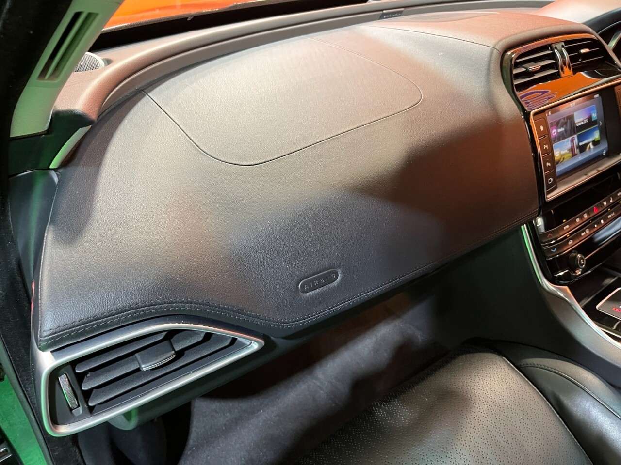 2017 JAGUAR XE 2017 JAGUAR XE