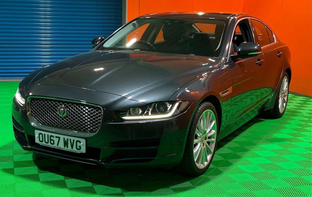 2017 JAGUAR XE 2017 JAGUAR XE