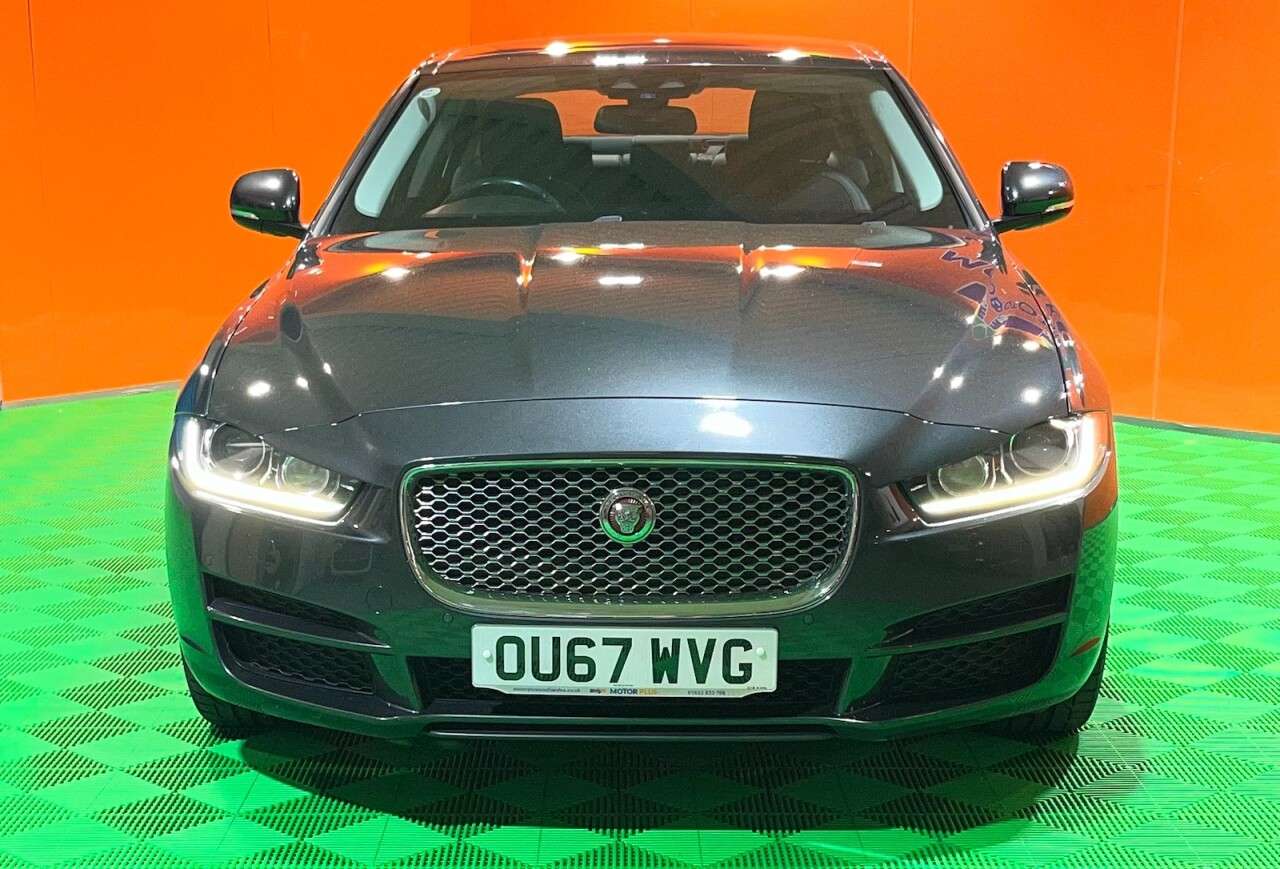 2017 JAGUAR XE 2017 JAGUAR XE