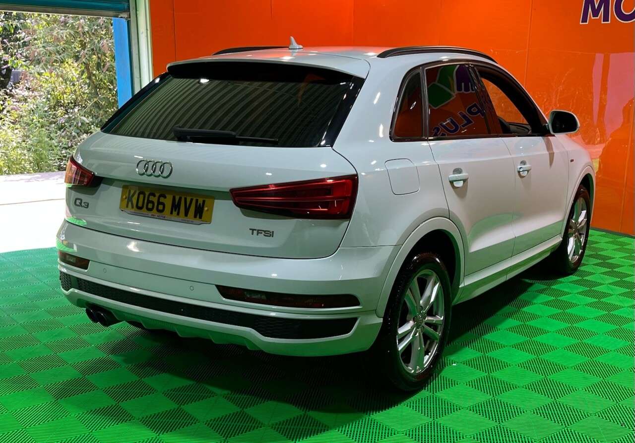 2017 AUDI Q3 2017 AUDI Q3