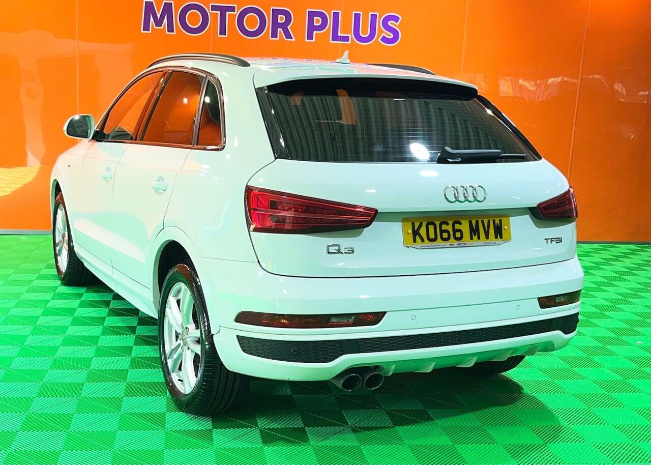 A 2017 AUDI Q3 1.4 TFSI CoD S line Edition SUV 5dr Petrol S Tronic Euro 6 (s/s) (150 ps) V A 2017 AUDI Q3 1.4 TFSI CoD S line Edition SUV 5dr Petrol S Tronic Euro 6 (s/s) (150 ps) V
