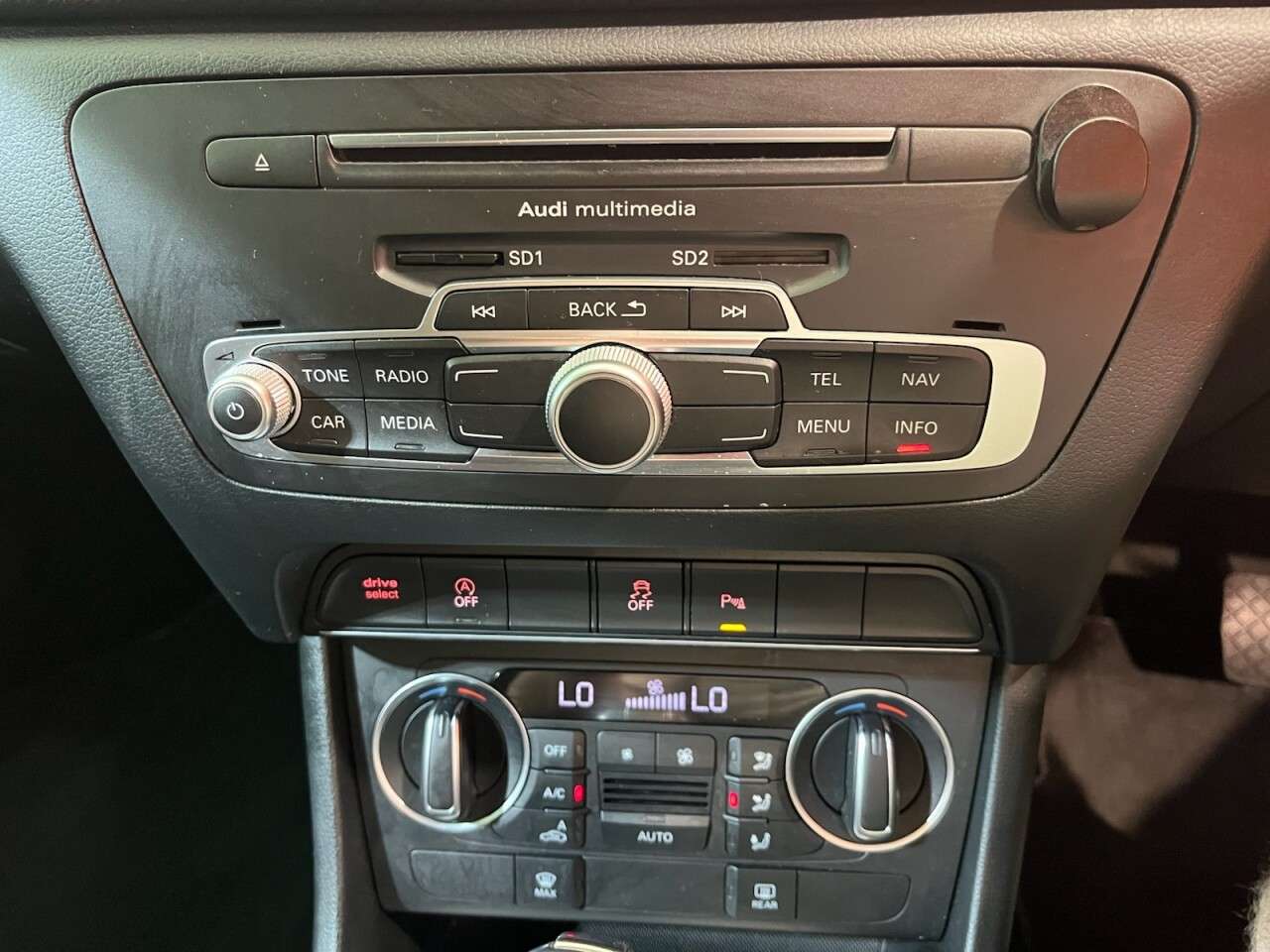 2017 AUDI Q3 2017 AUDI Q3