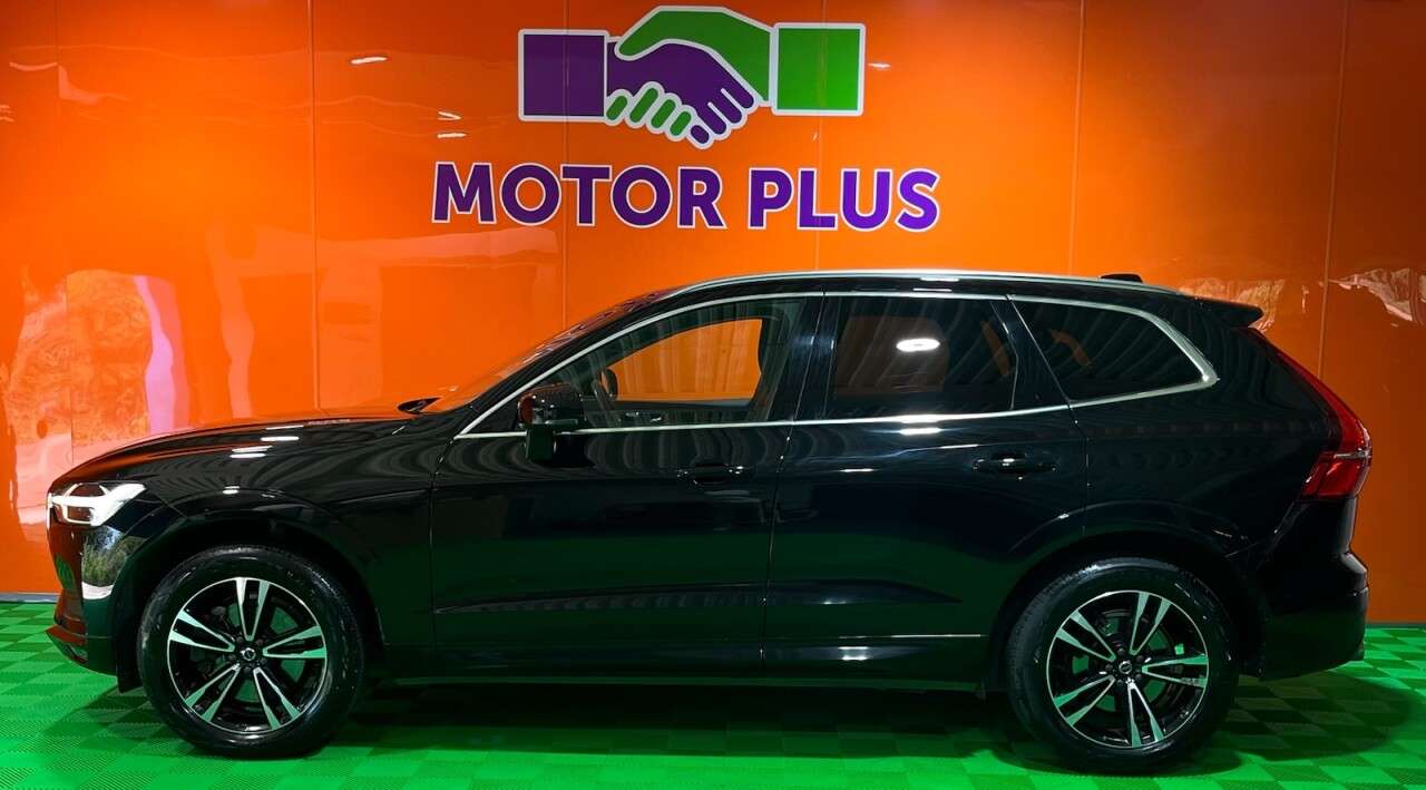 A 2019 VOLVO XC60 2.0 B4 MHEV Momentum Pro SUV 5dr Diesel Hybrid Auto AWD Euro 6 (s/s) (197 p A 2019 VOLVO XC60 2.0 B4 MHEV Momentum Pro SUV 5dr Diesel Hybrid Auto AWD Euro 6 (s/s) (197 p