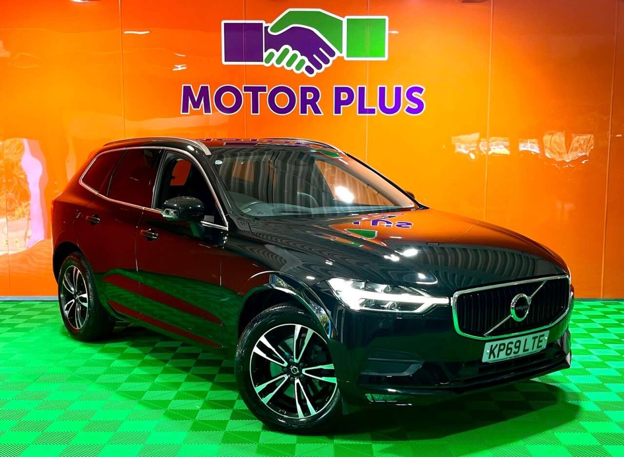 A 2019 VOLVO XC60 2.0 B4 MHEV Momentum Pro SUV 5dr Diesel Hybrid Auto AWD Euro 6 (s/s) (197 p A 2019 VOLVO XC60 2.0 B4 MHEV Momentum Pro SUV 5dr Diesel Hybrid Auto AWD Euro 6 (s/s) (197 p