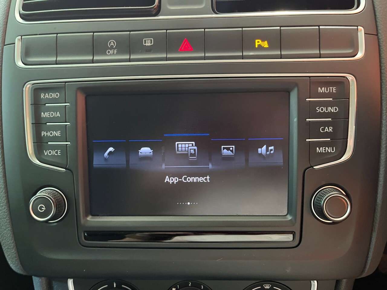 2017 VOLKSWAGEN POLO 2017 VOLKSWAGEN POLO