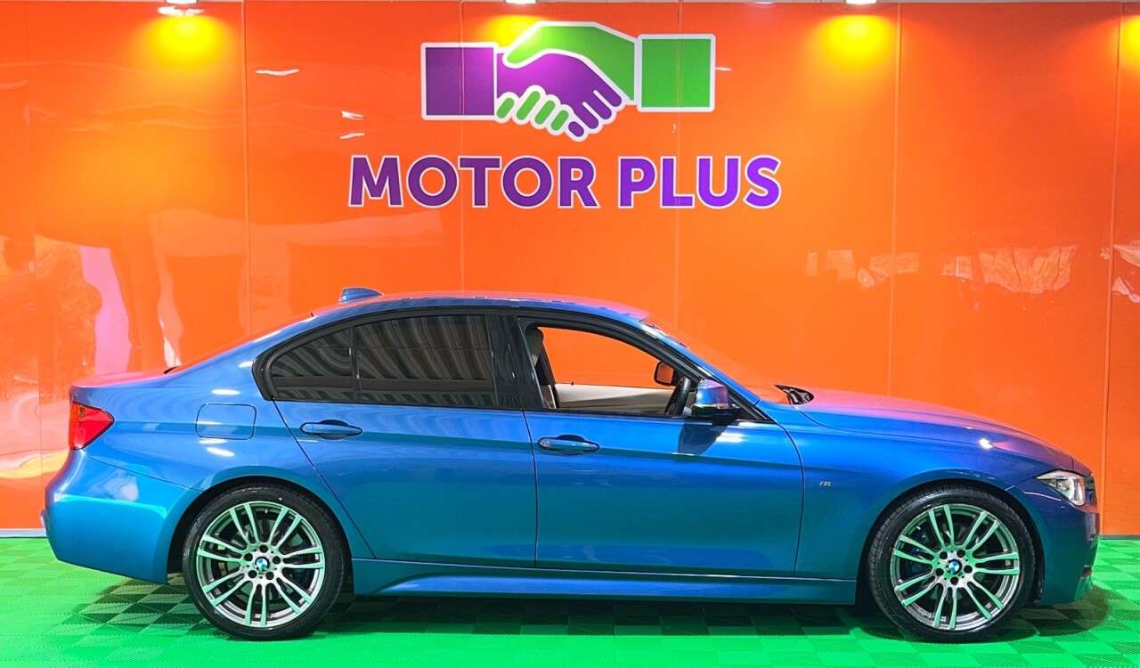 A 2014 BMW 3 SERIES 2.0 320i M Sport Saloon 4dr Petrol Manual Euro 6 (s/s) (184 ps) Visit Over A 2014 BMW 3 SERIES 2.0 320i M Sport Saloon 4dr Petrol Manual Euro 6 (s/s) (184 ps) Visit Over