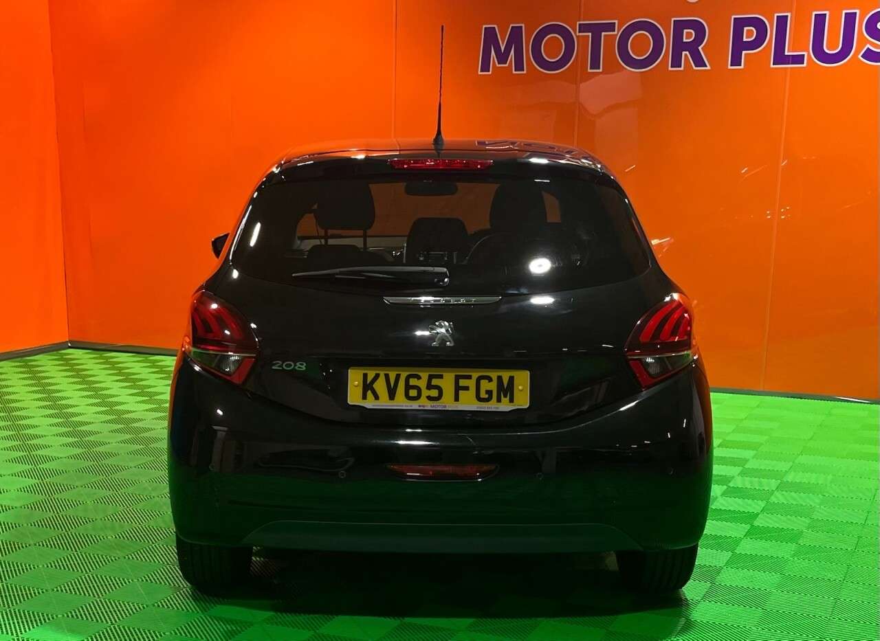 2015 PEUGEOT 208 2015 PEUGEOT 208