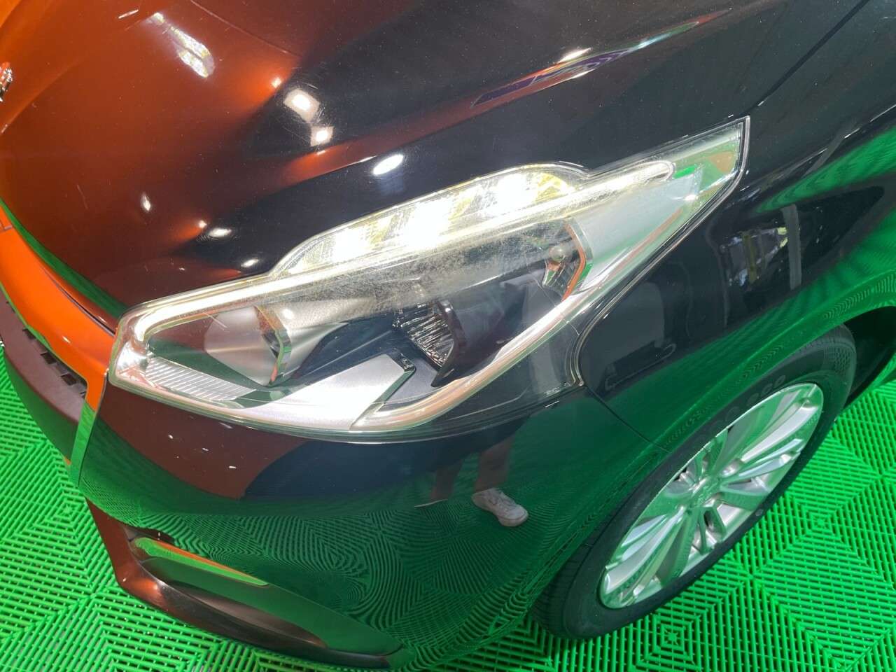 2015 PEUGEOT 208 2015 PEUGEOT 208