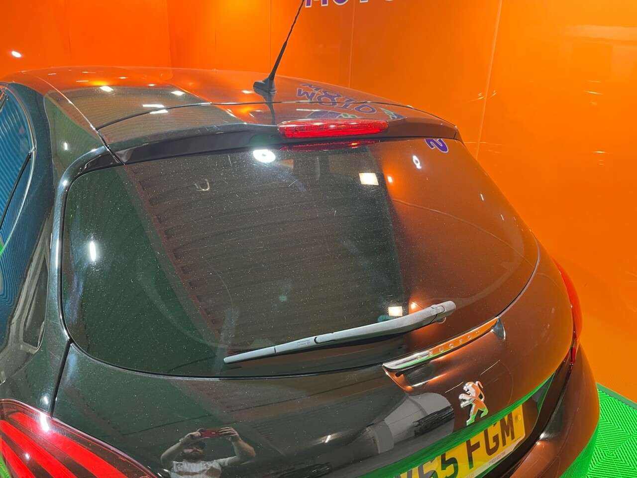 2015 PEUGEOT 208 2015 PEUGEOT 208